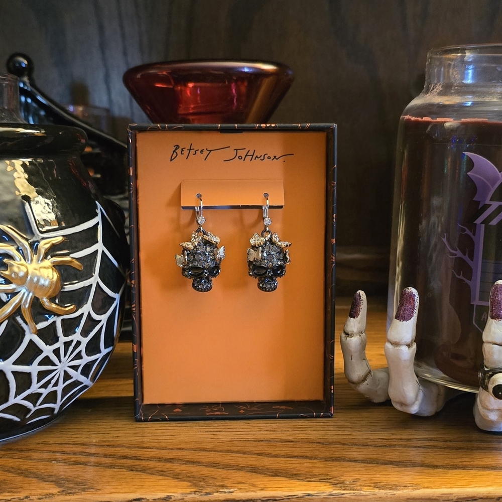Betsey Johnson Black and Silver Skull Earrings